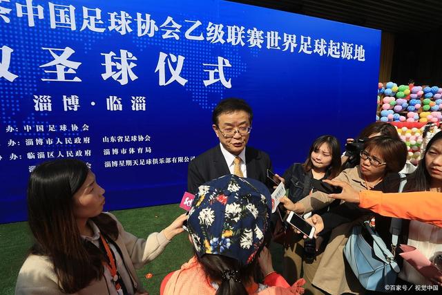 名记：联盟内部人士猜测八村塁仍未签约可能是在等湖人腾空间